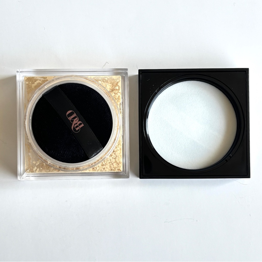 3/$25 BYOD Matte Magic Loose Powder - Picture 3 of 8